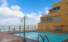 Apartamento Con Terraza Y Piscina En Las Canteras